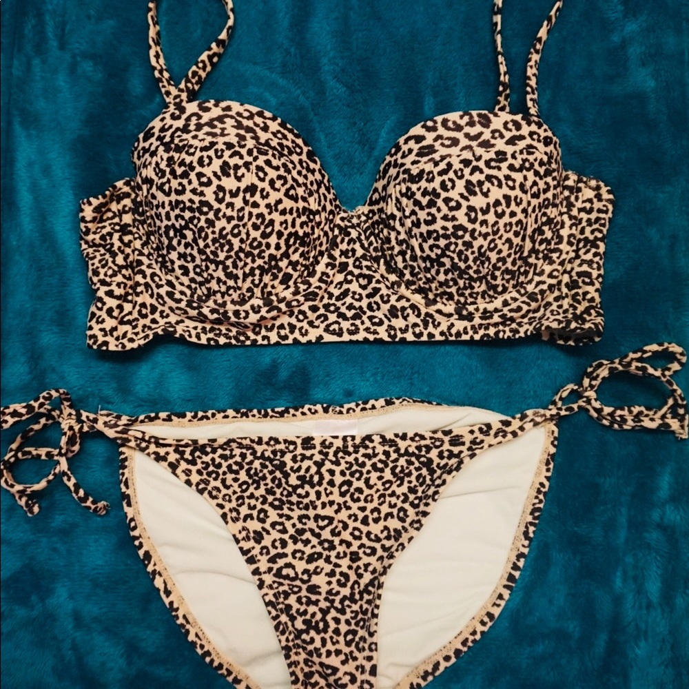 🖤LEOPARD PRINT BIKINI SET FROM TARGET